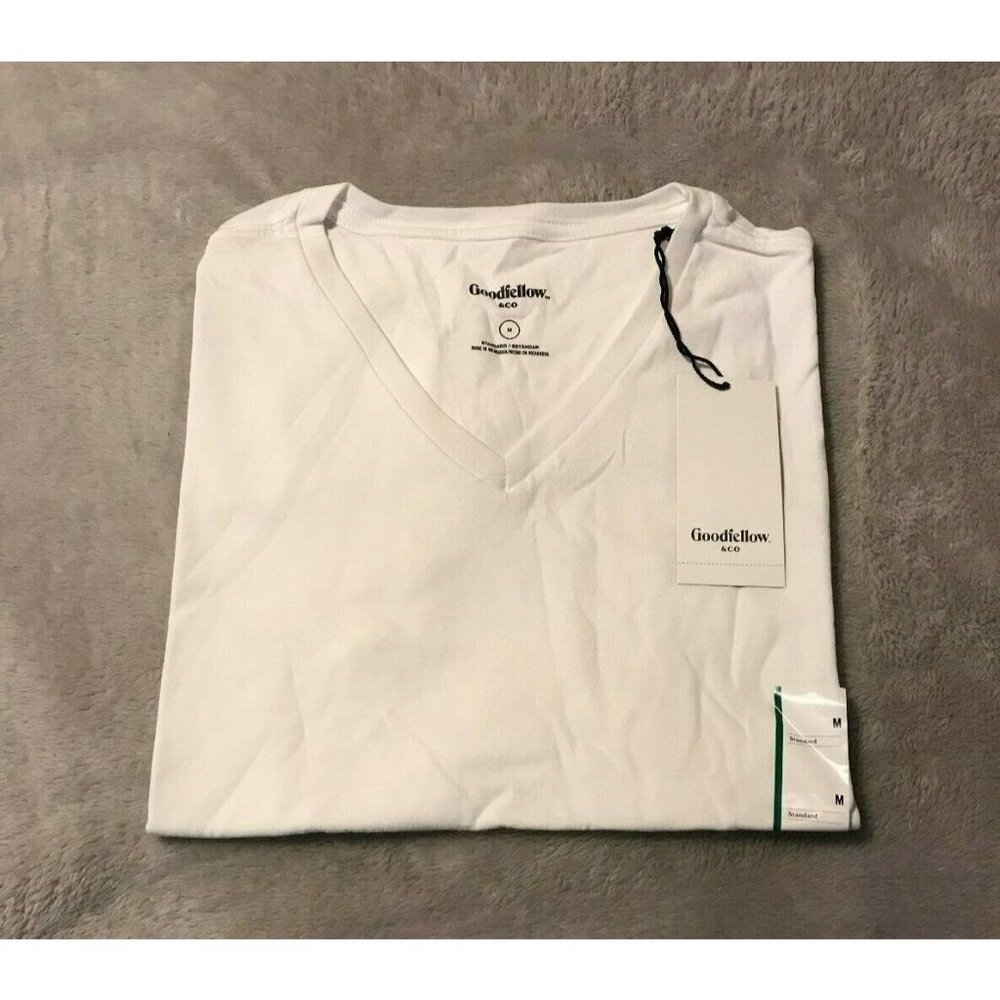 Goodfellow & Co Men's Standard Fit Short Sleeve V-Neck T-Shirt, Medium White NWT